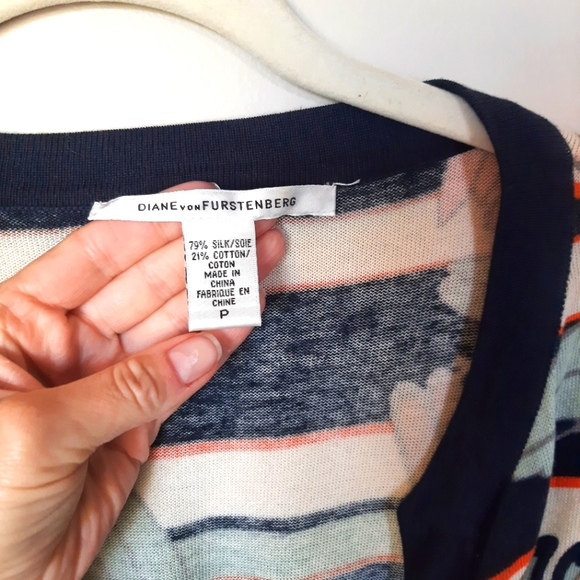 Vintage Diane von Furstenberg wrap top - Picture 3 of 6